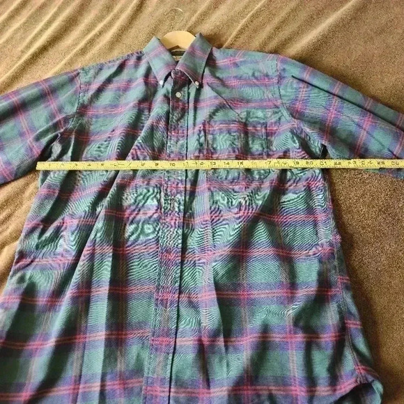 L.L. Bean Green Plaid Casual Button Down Shirt - Picture 5 of 7